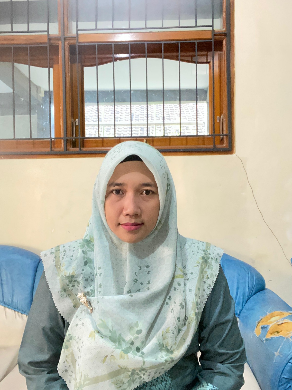 Nur Lailatul Fatichah, S.d.I